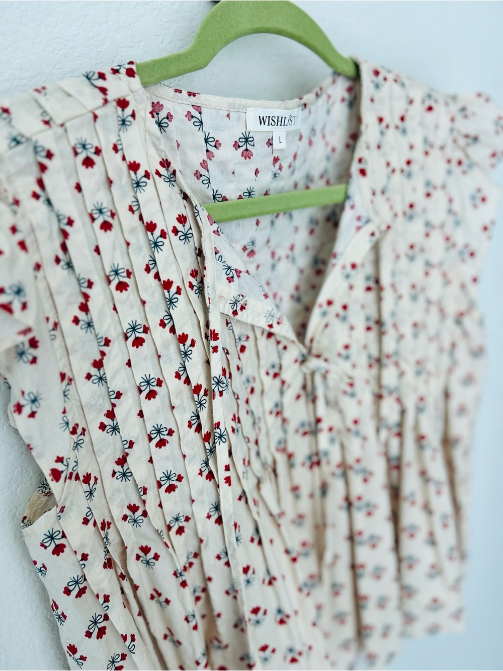 Wishlist Cream Sleeveless Pintuck Top with Red Floral Print